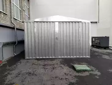 Вместительный гараж для складского помещения в цинковом цвете в пос. Смирновка, г.о. Солнечногорск, МО