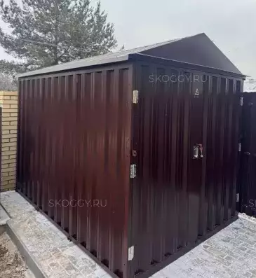 Хозблок для личных принадлежностей в шоколадном цвете в СНТ Солнцево, дер. Румянцево, г. Москва